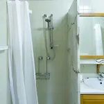 Comfortable 2-bedroom With Pool And Wi-fi Apartment Lagos