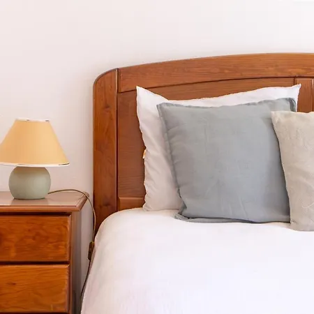 Comfortable 2-bedroom With Pool And Wi-fi Lägenhet *